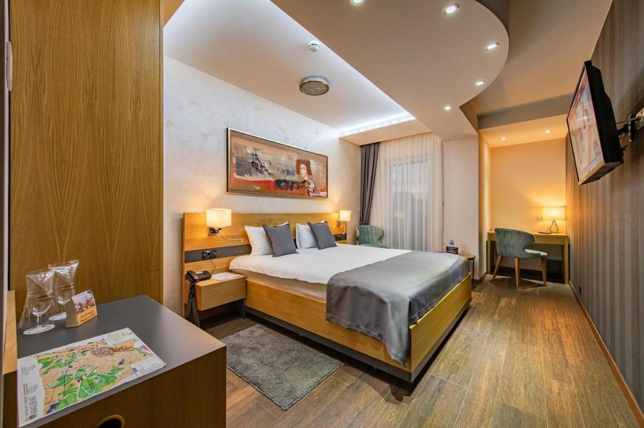 Rubicon Garni Hotel Kragujevac Exterior photo