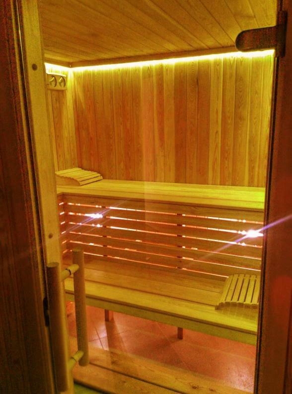 Rubicon Garni Hotel Kragujevac Exterior photo